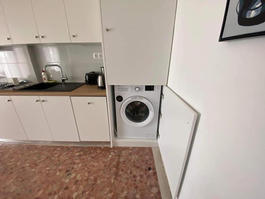 New! Flower Patio House 2 Bdr - Bbq - Wash Machine Lávrion 外观 照片