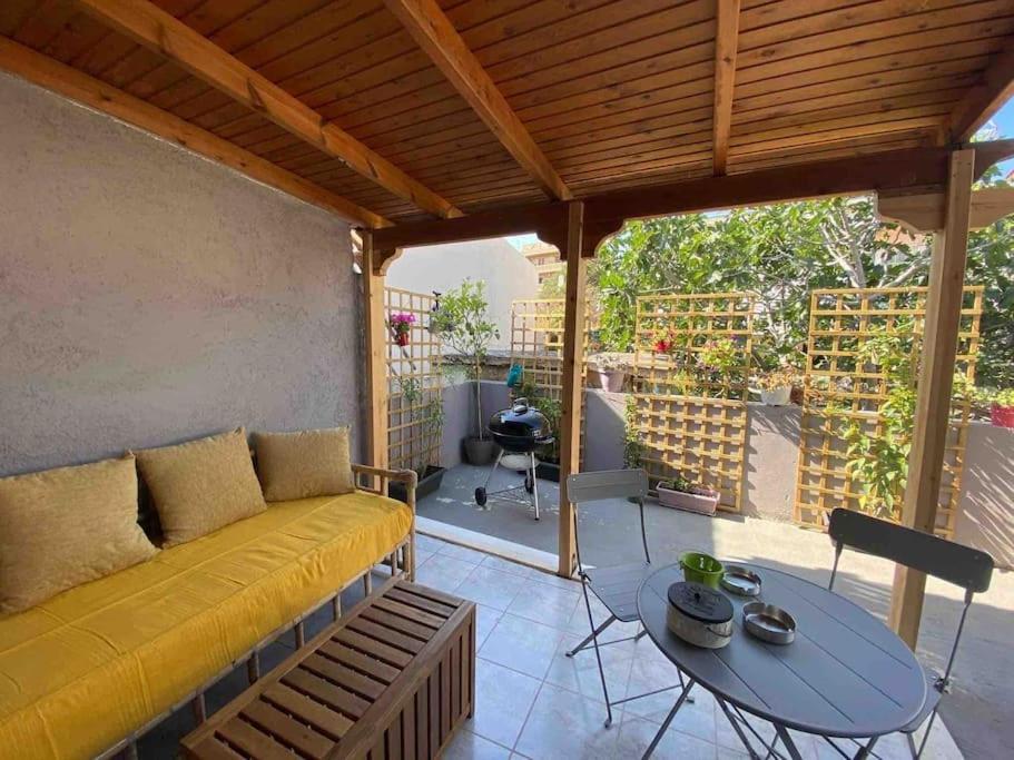 New! Flower Patio House 2 Bdr - Bbq - Wash Machine Lávrion 外观 照片